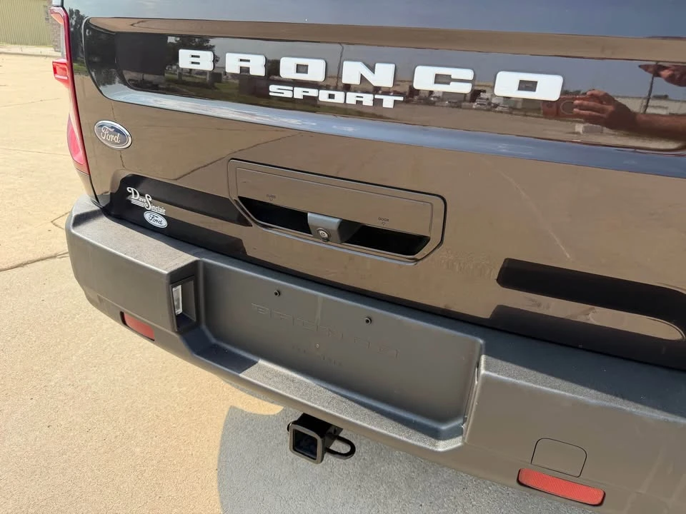 2021 Ford Bronco 6th Gen - Image 19 of 20