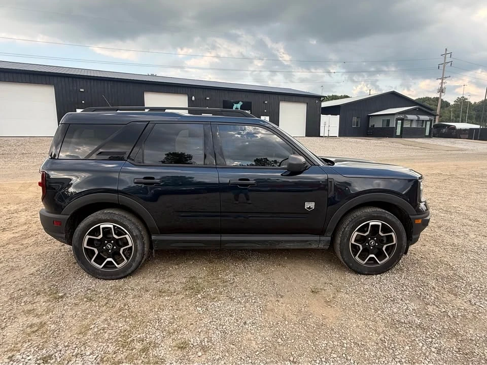 2021 Ford Bronco 6th Gen - Image 4 of 12