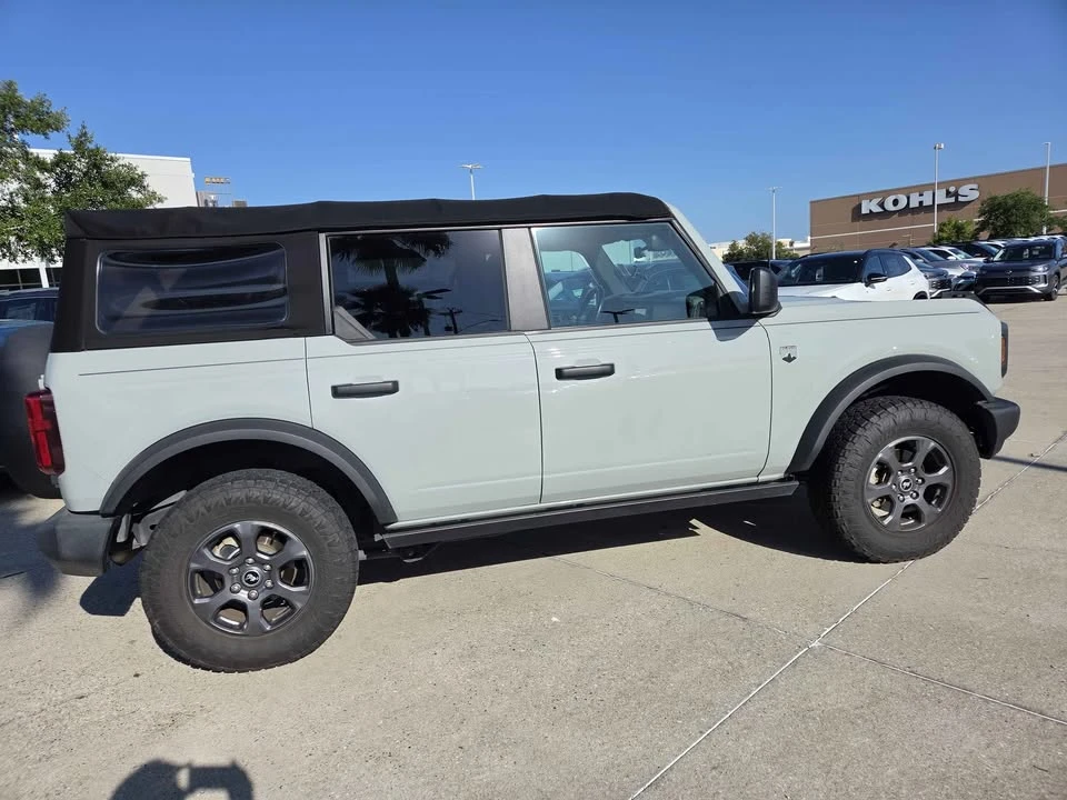 2021 Ford Bronco 6th Gen - Image 16 of 18