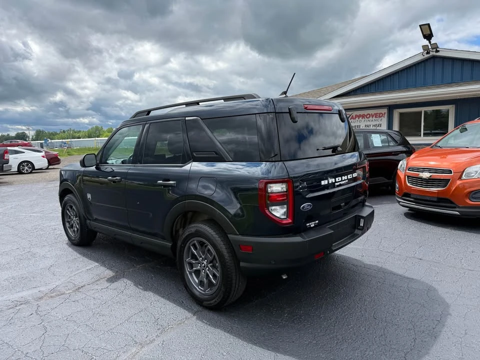 2021 Ford Bronco 6th Gen - Image 6 of 10