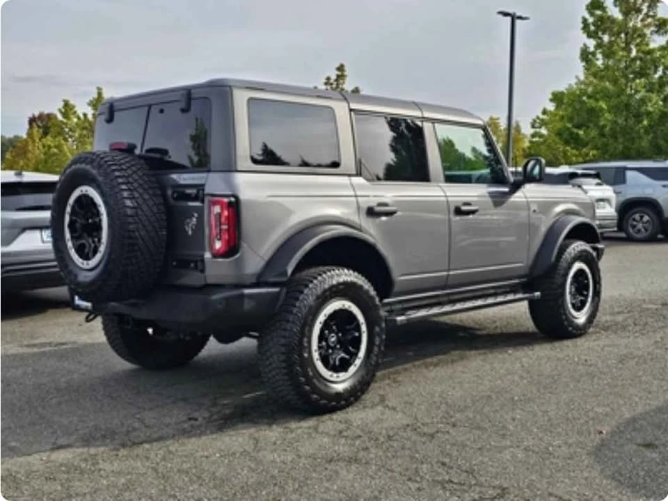 2021 Ford Bronco 6th Gen - Image 3 of 9