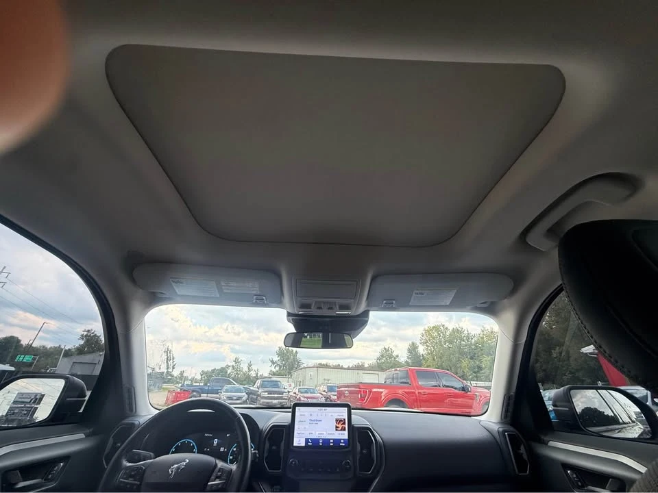2021 Ford Bronco 6th Gen - Image 10 of 12