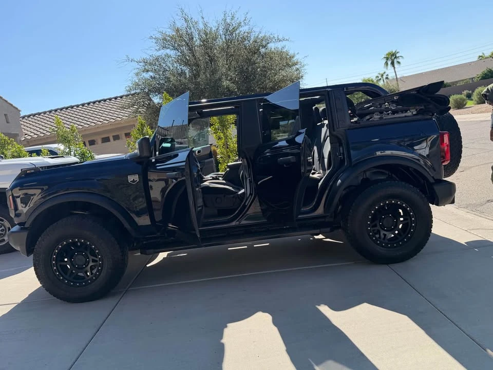 2021 Ford Bronco 6th Gen - Image 2 of 13