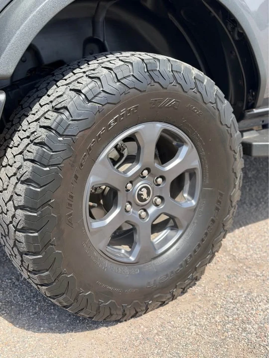2021 Ford Bronco 6th Gen - Image 5 of 10