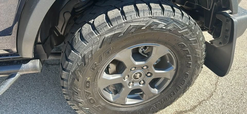 2021 Ford Bronco 6th Gen - Image 11 of 15