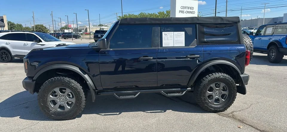 2021 Ford Bronco 6th Gen - Image 2 of 15
