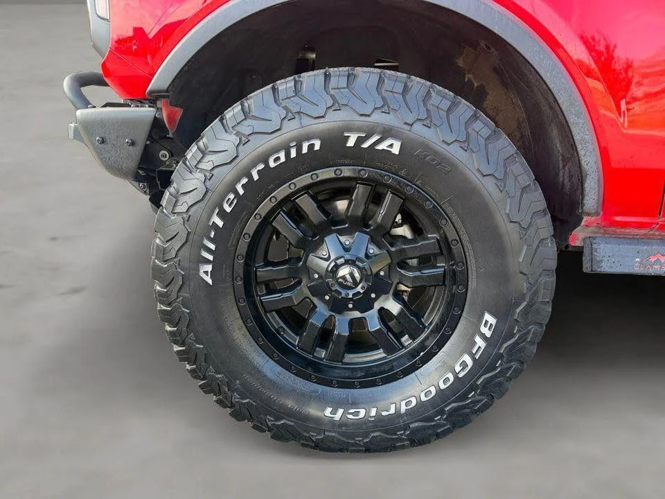 2021 Ford Bronco 6th Gen - Image 8 of 19