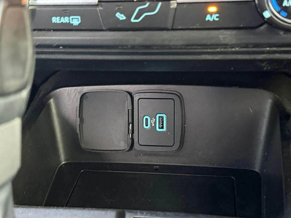 2021 Ford Bronco 6th Gen - Image 16 of 19