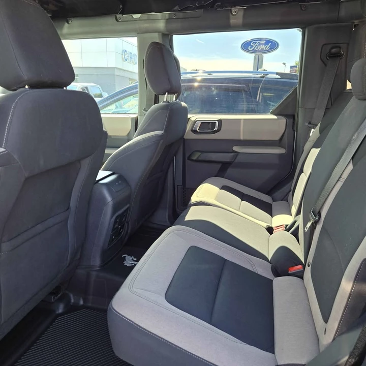 2021 Ford Bronco 6th Gen - Image 6 of 10