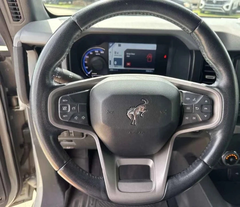 2021 Ford Bronco 6th Gen - Image 3 of 10