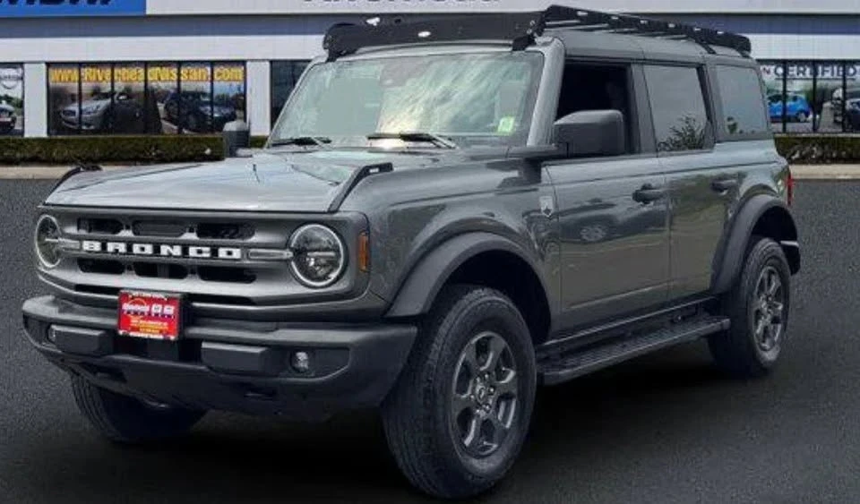 2021 Ford Bronco 6th Gen - Image 9 of 13