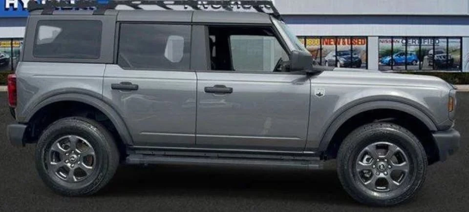 2021 Ford Bronco 6th Gen - Image 12 of 13