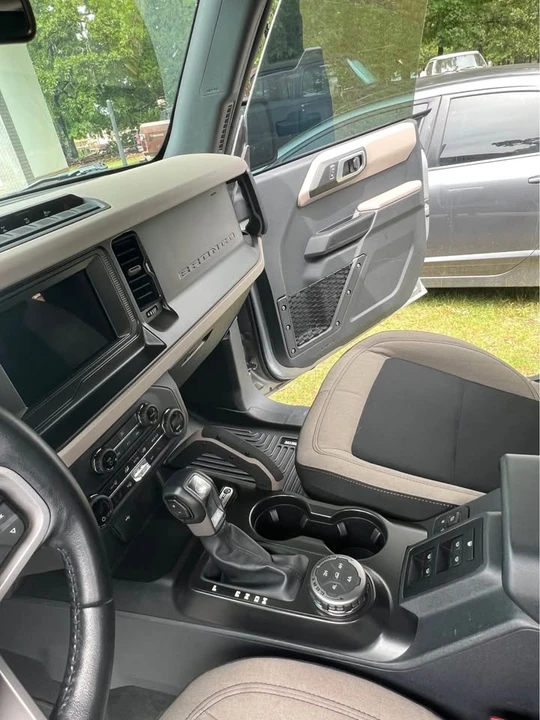 2021 Ford Bronco 6th Gen - Image 10 of 15