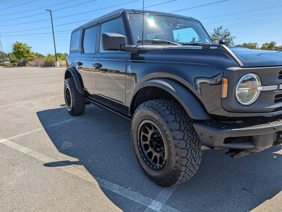2021 Ford Bronco 6th Gen - Image 17 of 31