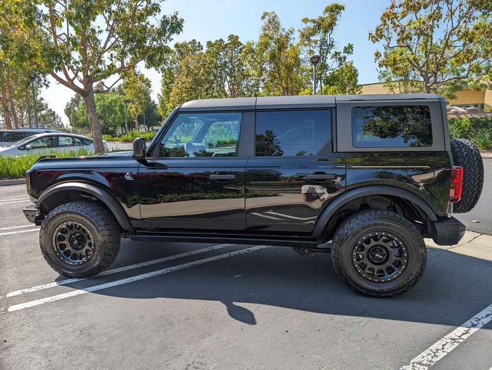 2021 Ford Bronco 6th Gen - Image 10 of 31