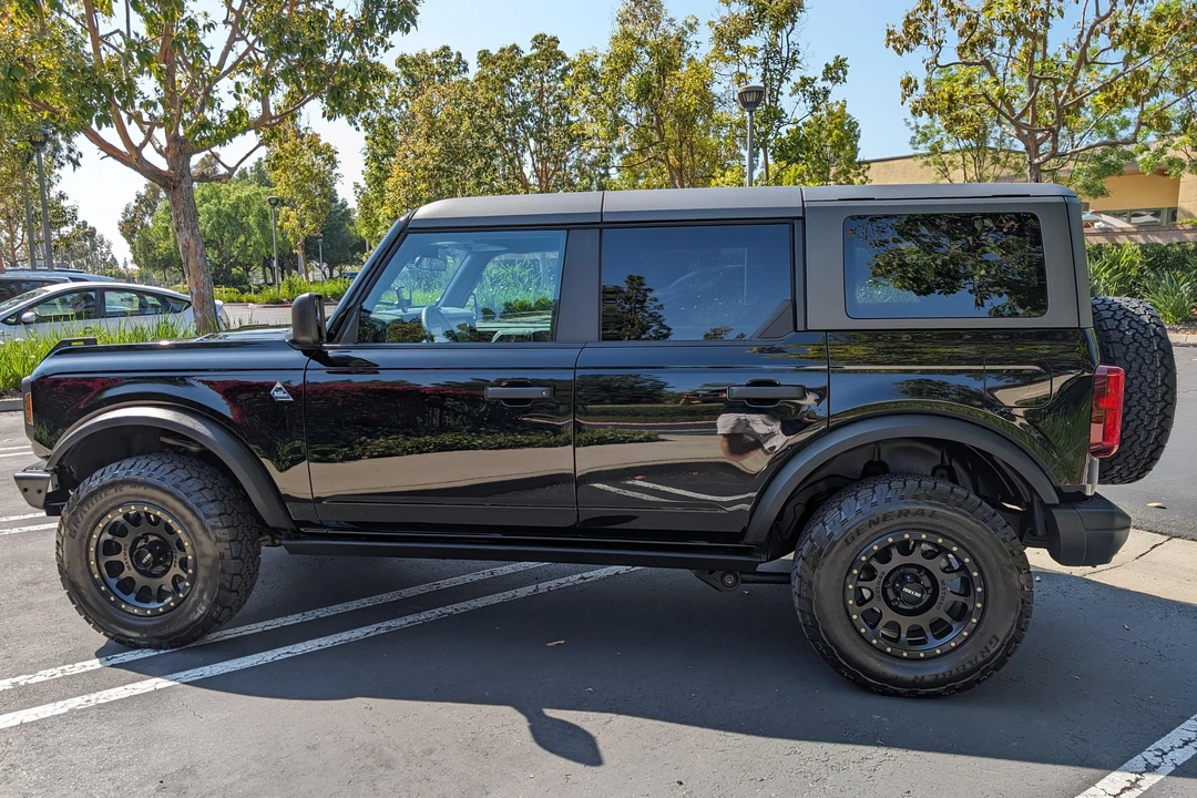 2021 Ford Bronco 6th Gen - Image 3 of 31