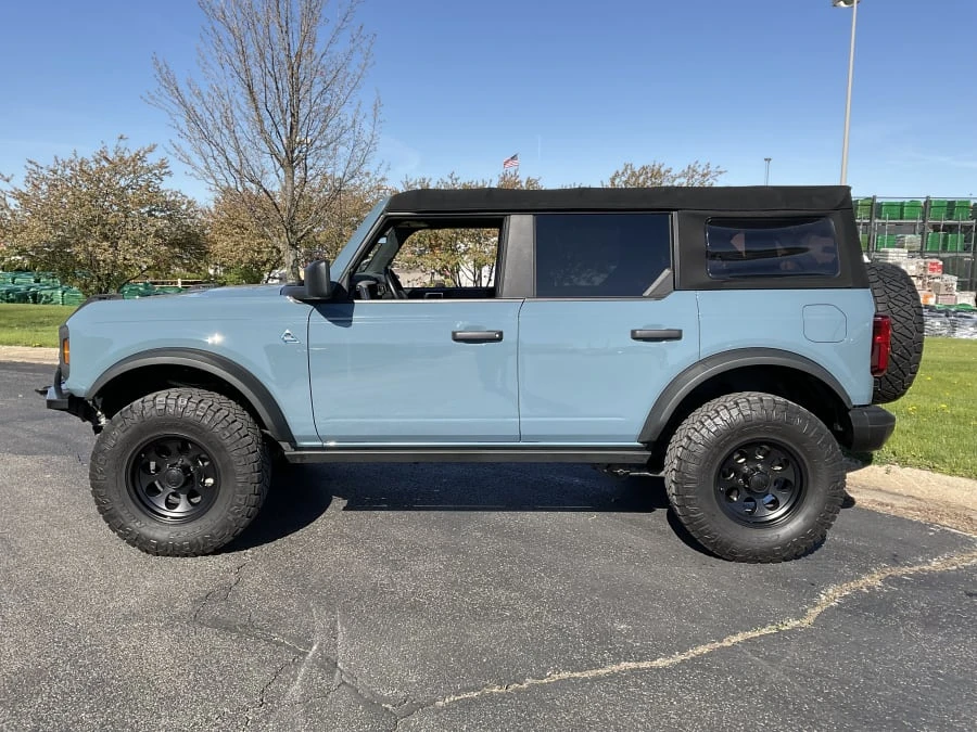 2021 Ford Bronco 6th Gen - Image 2 of 17