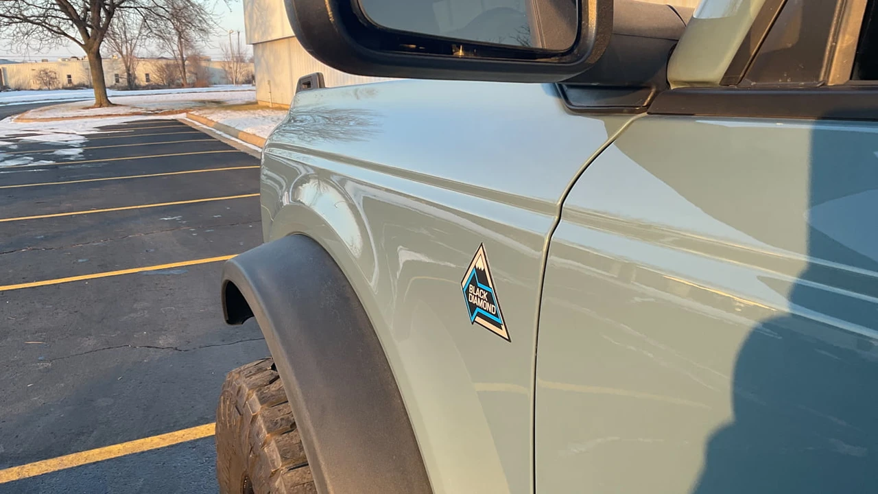 2021 Ford Bronco 6th Gen - Image 13 of 18