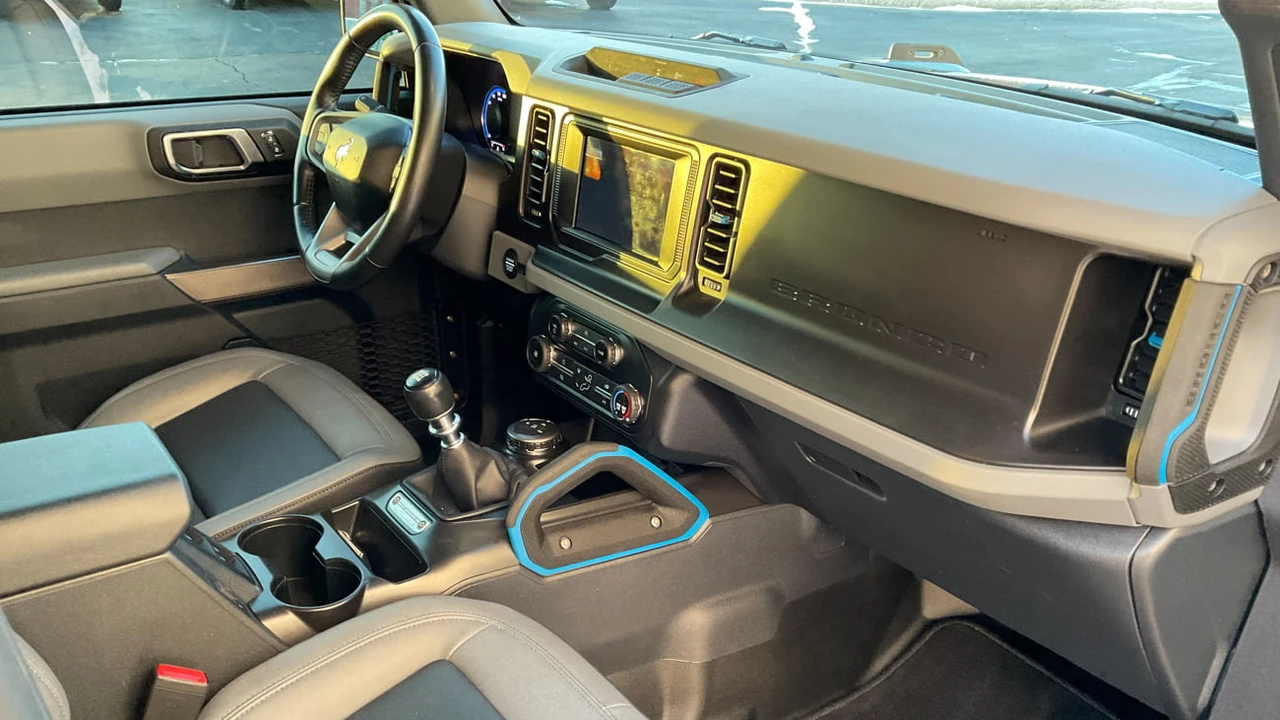 2021 Ford Bronco 6th Gen - Image 6 of 18