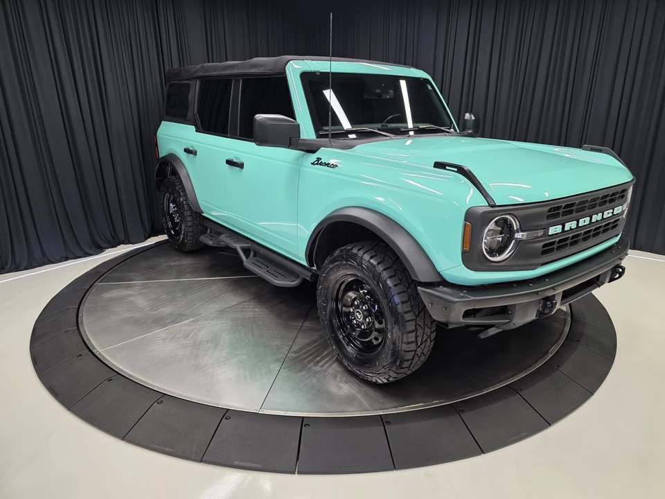 2021 Ford Bronco 6th Gen - Image 4 of 12