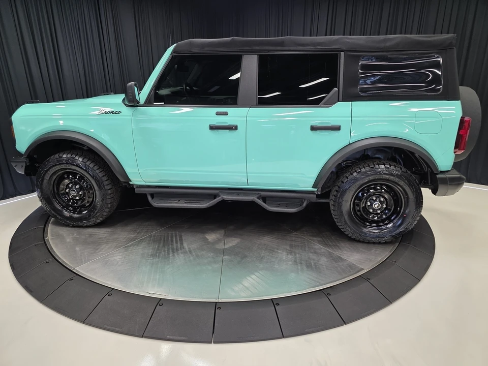 2021 Ford Bronco 6th Gen - Image 8 of 12