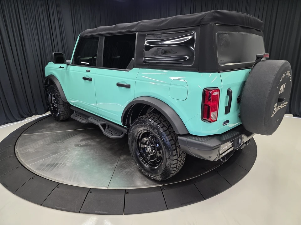 2021 Ford Bronco 6th Gen - Image 9 of 12
