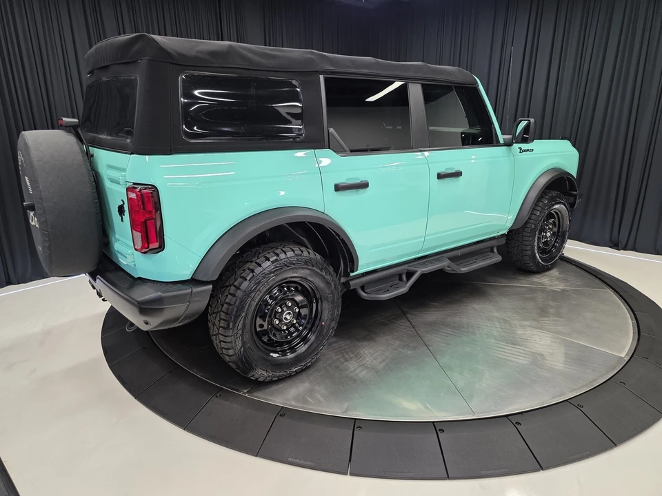 2021 Ford Bronco 6th Gen - Image 11 of 12