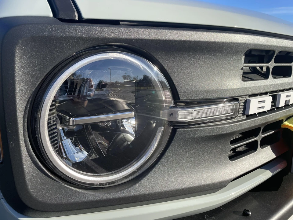 2021 Ford Bronco 6th Gen - Image 15 of 31