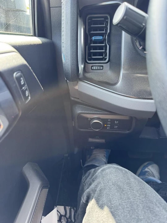 2021 Ford Bronco 6th Gen - Image 15 of 17