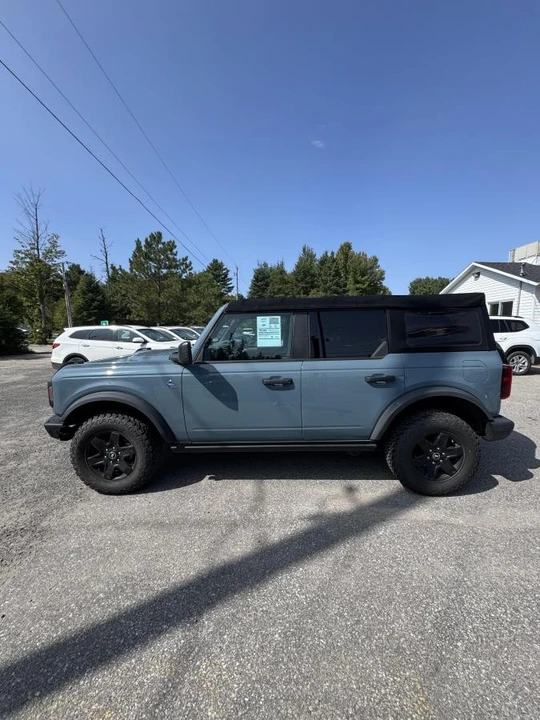 2021 Ford Bronco 6th Gen - Image 2 of 17