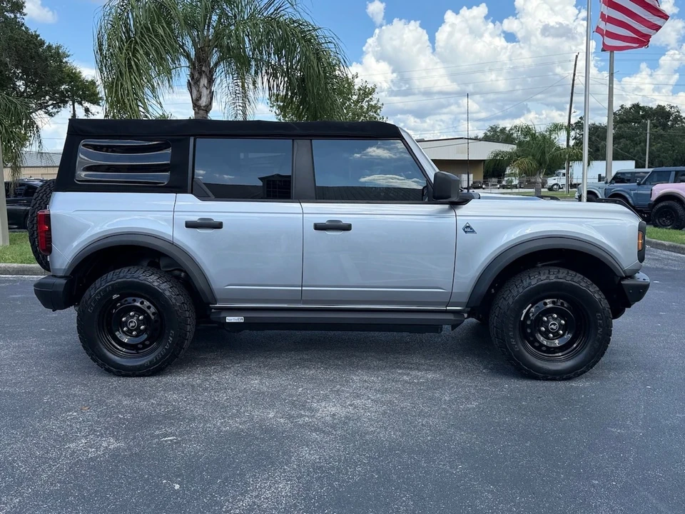 2021 Ford Bronco 6th Gen - Image 11 of 12