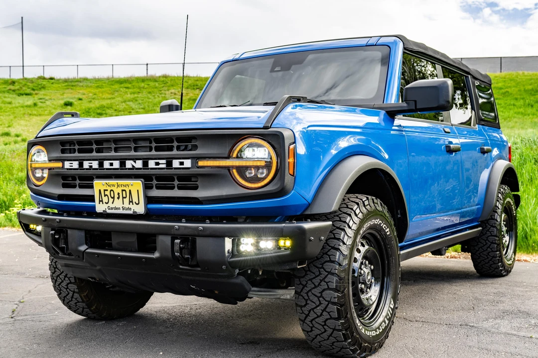 2021 Ford Bronco 6th Gen - Image 11 of 31