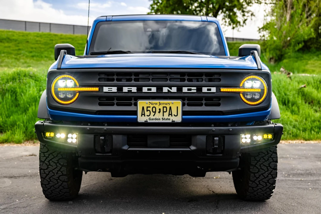 2021 Ford Bronco 6th Gen - Image 2 of 31