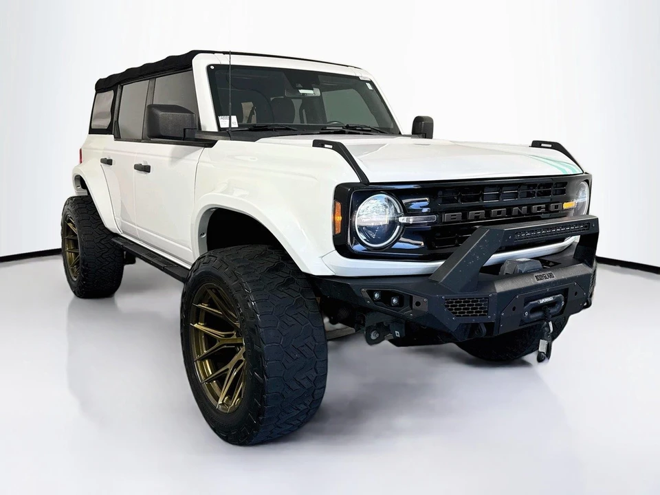 2021 Ford Bronco 6th Gen - Image 7 of 31