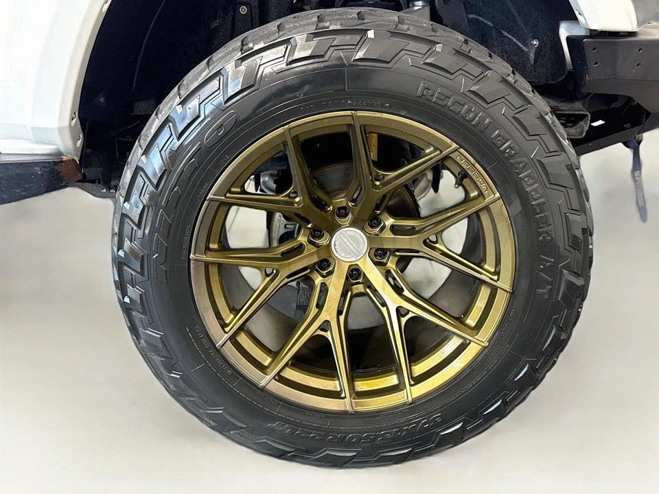 2021 Ford Bronco 6th Gen - Image 29 of 31