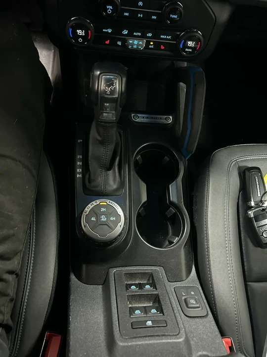 2021 Ford Bronco 6th Gen - Image 16 of 18
