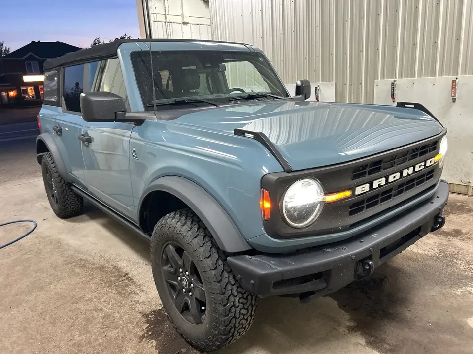 2021 Ford Bronco 6th Gen - Image 9 of 18