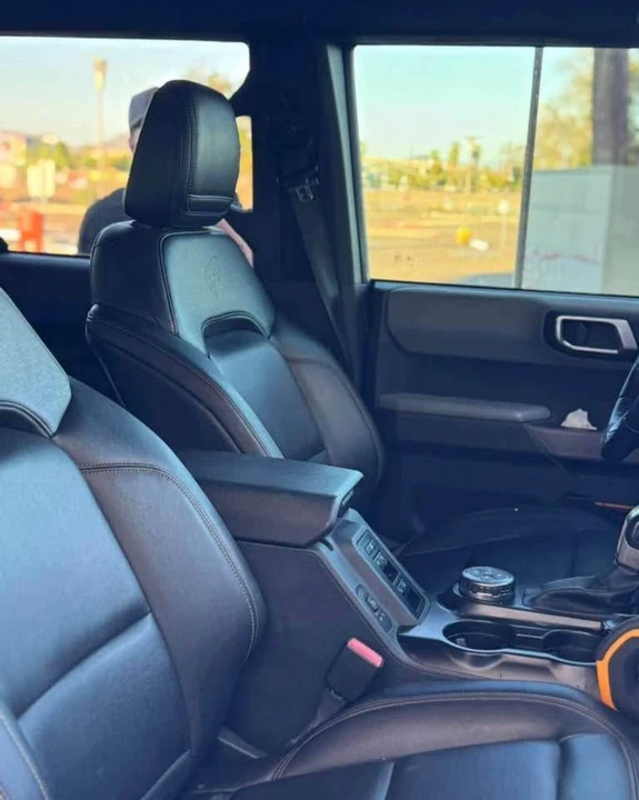 2021 Ford Bronco 6th Gen - Image 9 of 9