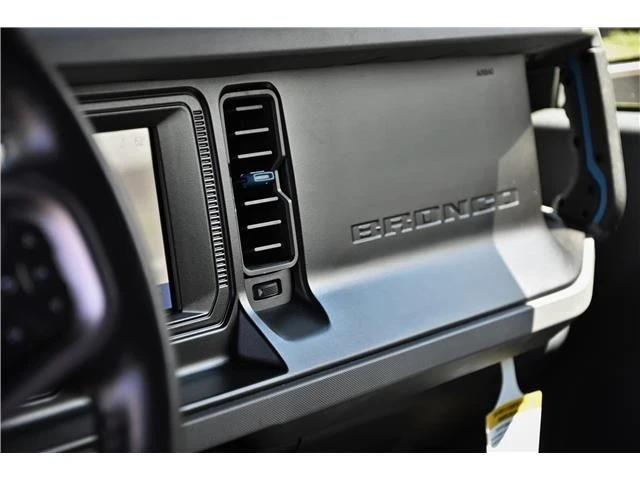 2021 Ford Bronco 6th Gen - Image 12 of 21