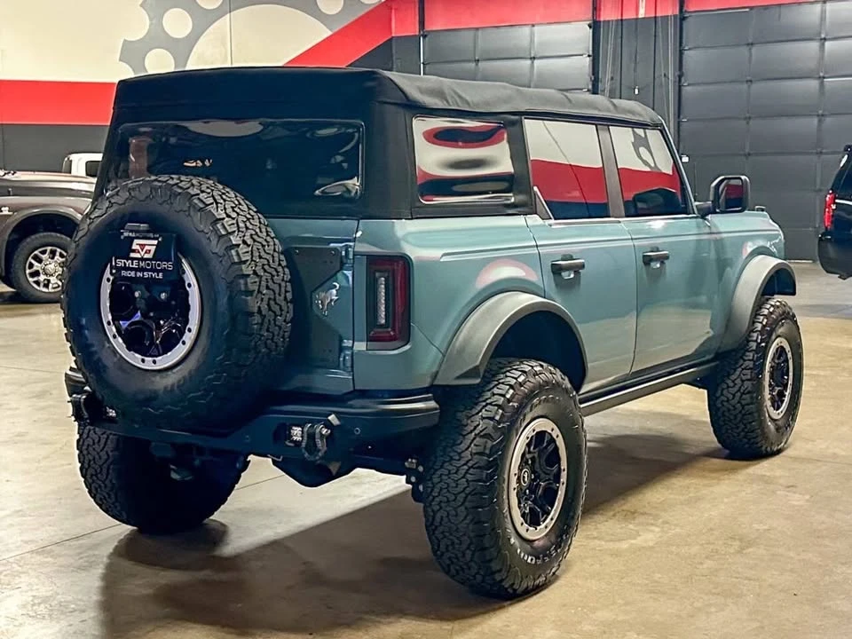 2021 Ford Bronco 6th Gen - Image 5 of 15