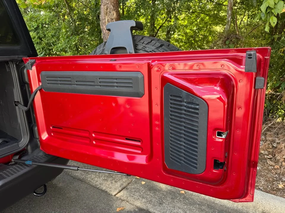 2021 Ford Bronco 6th Gen - Image 17 of 19