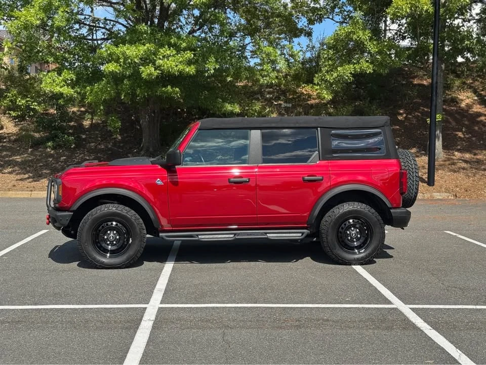 2021 Ford Bronco 6th Gen - Image 4 of 19