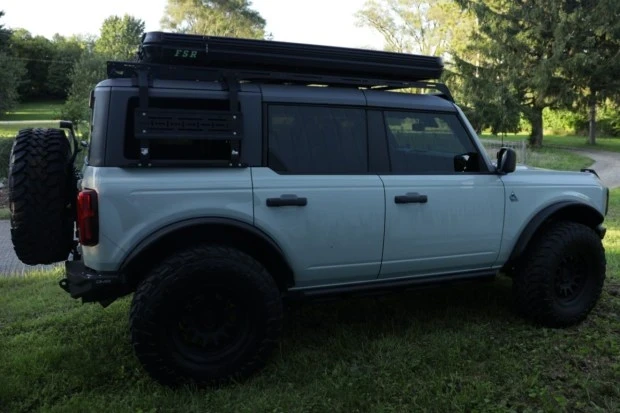 2021 Ford Bronco 6th Gen - Image 2 of 8