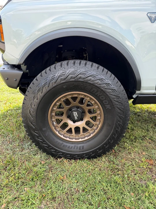 2021 Ford Bronco 6th Gen - Image 3 of 21