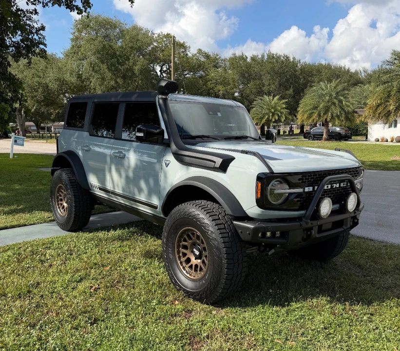 2021 Ford Bronco 6th Gen - Image 10 of 21
