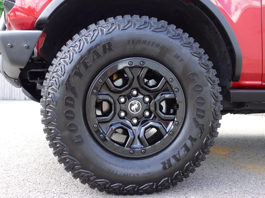 2021 Ford Bronco 6th Gen - Image 10 of 12