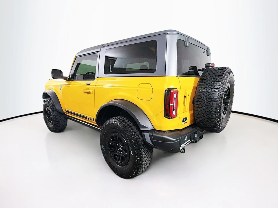 2021 Ford Bronco 6th Gen - Image 6 of 31