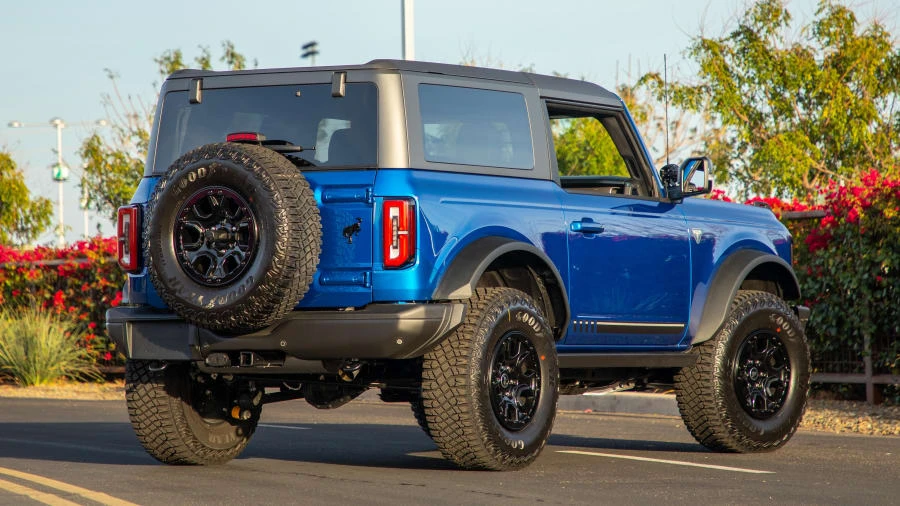 2021 Ford Bronco 6th Gen - Image 3 of 21
