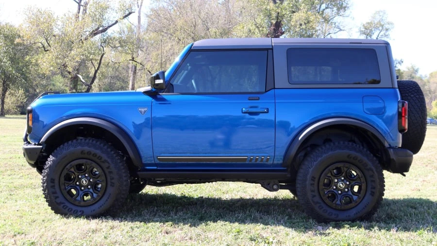 2021 Ford Bronco 6th Gen - Image 2 of 18