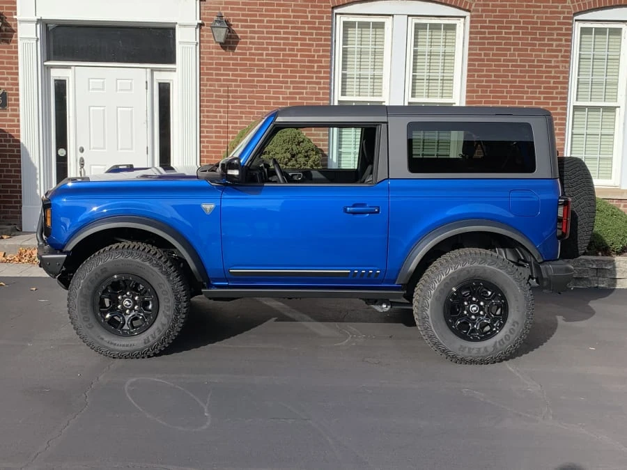 2021 Ford Bronco 6th Gen - Image 2 of 11